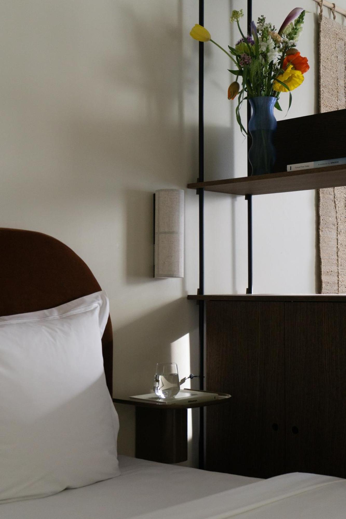 Venders Aparthotel *